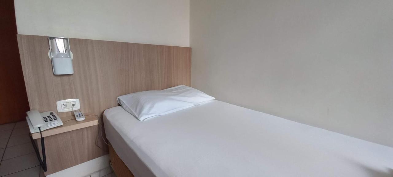Romanville Hotel Chapeco