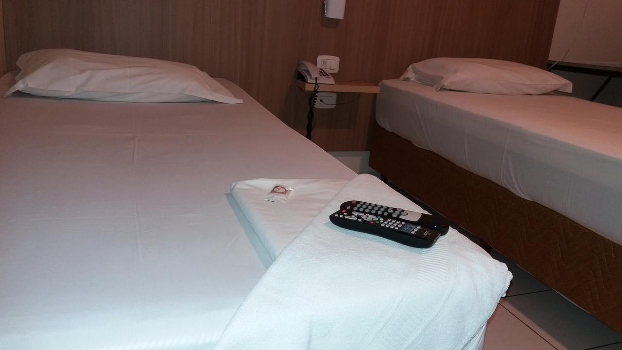 Romanville Hotel 2*